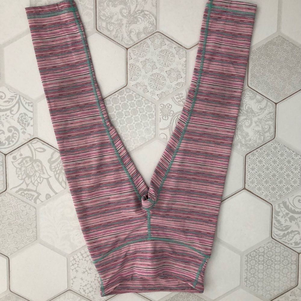 Lululemon athletica Size 4 Capri leggings